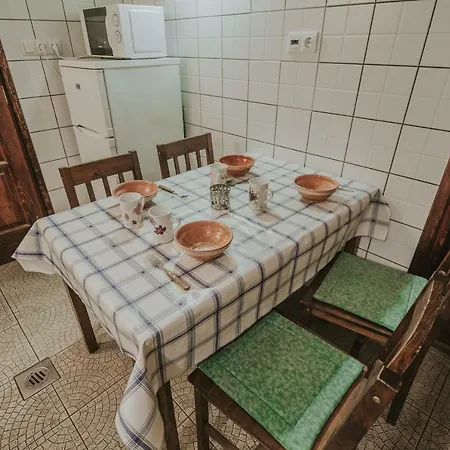 شقة Ferencz Porta *